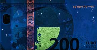нови 200 евро банкнота Стандартна Ултравиолетова светлина гръб