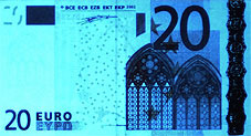 uv light front counterfeit 20 euro
